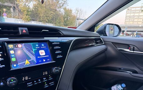Toyota Camry, 2021 год, 1 700 000 рублей, 14 фотография