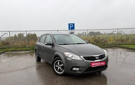 KIA cee'd I рестайлинг, 2010 год, 540 000 рублей, 1 фотография