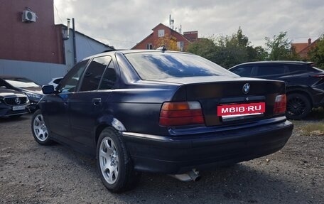 BMW 3 серия, 1993 год, 550 000 рублей, 6 фотография