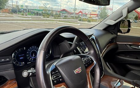 Cadillac Escalade IV, 2016 год, 3 399 999 рублей, 11 фотография