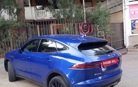 Jaguar E-Pace, 2018 год, 2 500 000 рублей, 2 фотография