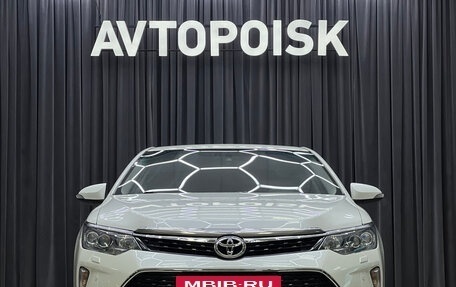 Toyota Camry, 2017 год, 2 079 000 рублей, 2 фотография