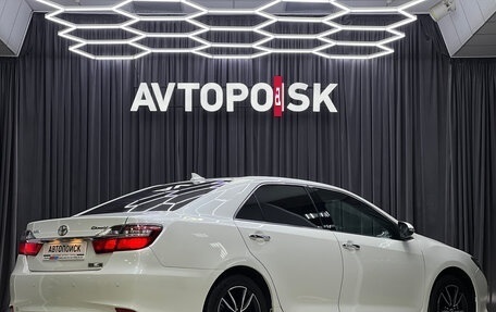 Toyota Camry, 2017 год, 2 079 000 рублей, 4 фотография