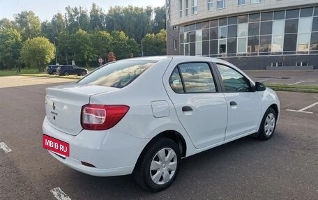 Renault Logan II, 2017 год, 580 000 рублей, 4 фотография