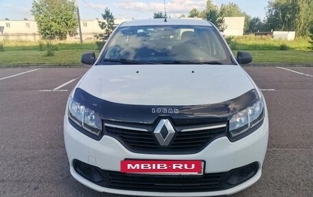 Renault Logan II, 2017 год, 580 000 рублей, 6 фотография