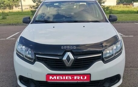 Renault Logan II, 2017 год, 580 000 рублей, 5 фотография