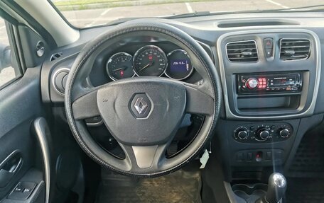 Renault Logan II, 2017 год, 580 000 рублей, 15 фотография