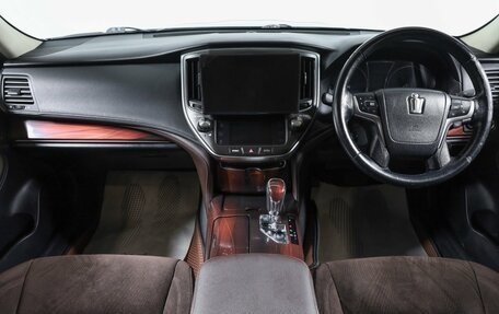 Toyota Crown, 2014 год, 2 199 000 рублей, 9 фотография