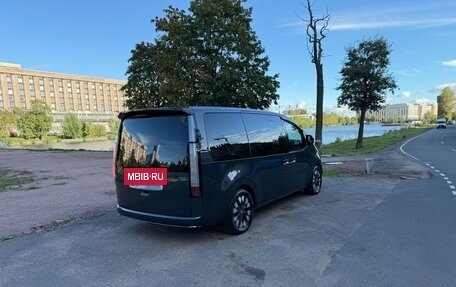 Hyundai Staria, 2023 год, 5 950 000 рублей, 9 фотография