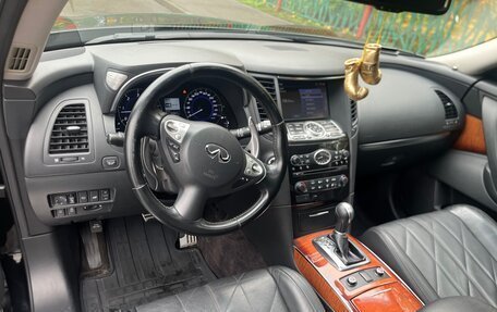 Infiniti QX70, 2016 год, 2 450 000 рублей, 12 фотография
