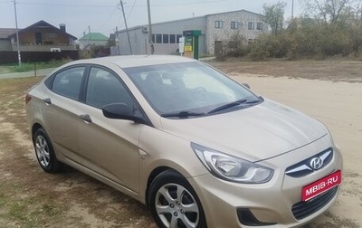 Hyundai Solaris II рестайлинг, 2011 год, 627 000 рублей, 1 фотография