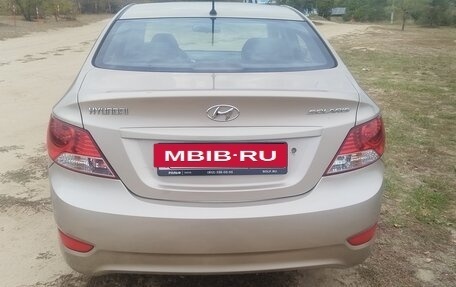 Hyundai Solaris II рестайлинг, 2011 год, 627 000 рублей, 6 фотография