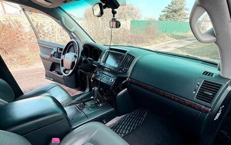 Toyota Land Cruiser 200, 2010 год, 3 500 000 рублей, 11 фотография