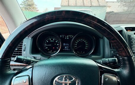 Toyota Land Cruiser 200, 2010 год, 3 500 000 рублей, 8 фотография
