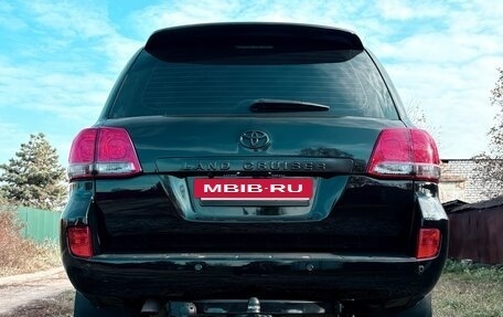 Toyota Land Cruiser 200, 2010 год, 3 500 000 рублей, 7 фотография