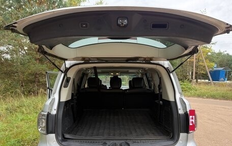 Nissan Patrol, 2010 год, 1 300 000 рублей, 10 фотография