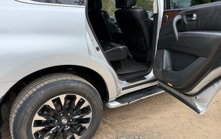 Nissan Patrol, 2010 год, 1 300 000 рублей, 14 фотография