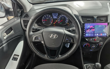 Hyundai Solaris II рестайлинг, 2011 год, 579 000 рублей, 16 фотография