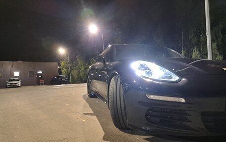 Porsche Panamera II рестайлинг, 2013 год, 3 050 000 рублей, 2 фотография