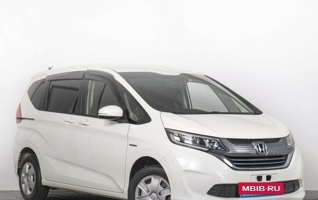 Honda Freed II, 2017 год, 1 439 000 рублей, 2 фотография