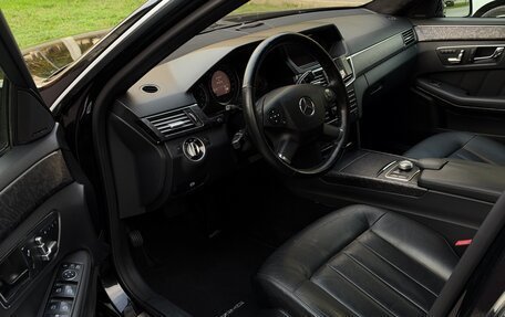 Mercedes-Benz E-Класс, 2010 год, 1 550 000 рублей, 6 фотография