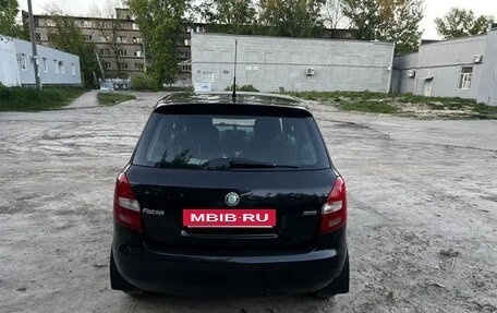 Skoda Fabia II, 2010 год, 415 000 рублей, 4 фотография
