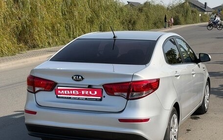 KIA Rio III рестайлинг, 2016 год, 870 000 рублей, 4 фотография