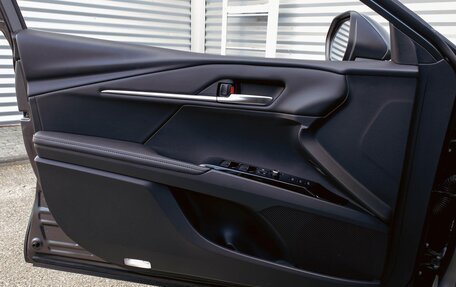 Toyota Camry, 2025 год, 3 395 000 рублей, 12 фотография