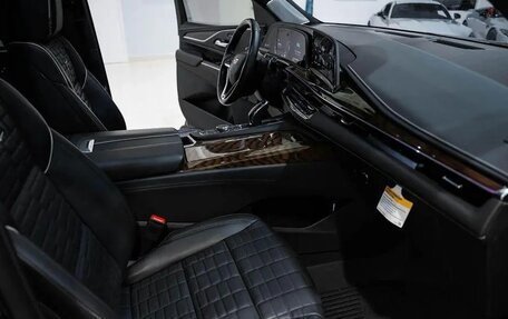 Cadillac Escalade V, 2023 год, 12 900 000 рублей, 16 фотография