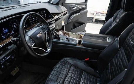 Cadillac Escalade V, 2023 год, 12 900 000 рублей, 15 фотография
