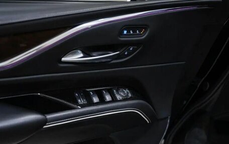 Cadillac Escalade V, 2023 год, 12 900 000 рублей, 28 фотография