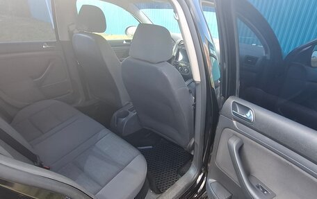 Volkswagen Golf V, 2006 год, 550 000 рублей, 13 фотография