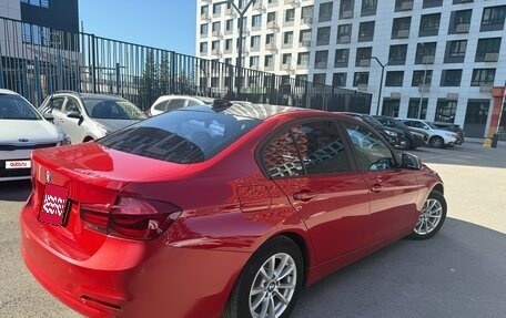 BMW 3 серия, 2017 год, 1 300 000 рублей, 13 фотография