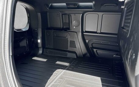 Land Rover Defender II, 2026 год, 12 290 000 рублей, 7 фотография