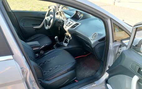 Ford Fiesta, 2011 год, 555 000 рублей, 3 фотография
