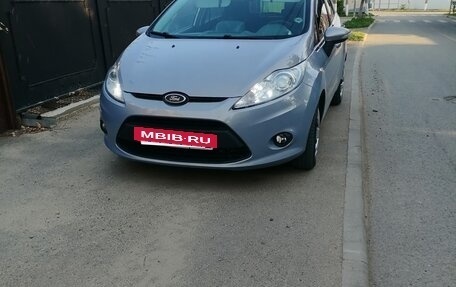 Ford Fiesta, 2011 год, 555 000 рублей, 2 фотография