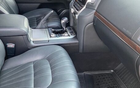 Toyota Land Cruiser 200, 2020 год, 8 500 000 рублей, 9 фотография