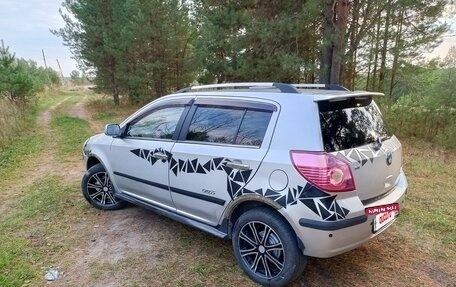 Geely MK Cross I, 2013 год, 230 000 рублей, 2 фотография