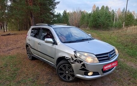 Geely MK Cross I, 2013 год, 230 000 рублей, 3 фотография