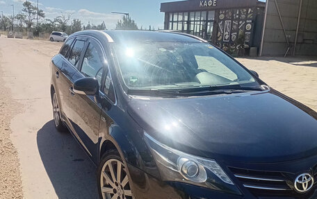 Toyota Avensis III рестайлинг, 2011 год, 1 650 000 рублей, 22 фотография