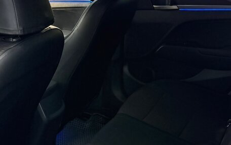Hyundai Elantra VI рестайлинг, 2019 год, 1 350 000 рублей, 11 фотография