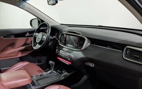 KIA Sorento III Prime рестайлинг, 2017 год, 2 500 000 рублей, 15 фотография