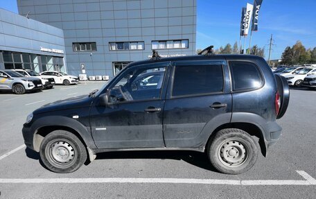 Chevrolet Niva I рестайлинг, 2015 год, 598 000 рублей, 2 фотография