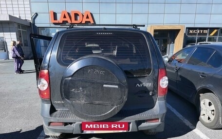 Chevrolet Niva I рестайлинг, 2015 год, 598 000 рублей, 3 фотография