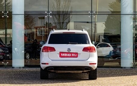 Volkswagen Touareg III, 2014 год, 2 235 000 рублей, 5 фотография