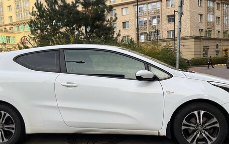 KIA cee'd III, 2014 год, 1 050 000 рублей, 15 фотография