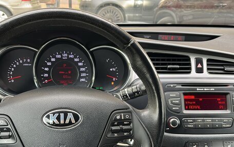 KIA cee'd III, 2014 год, 1 050 000 рублей, 28 фотография