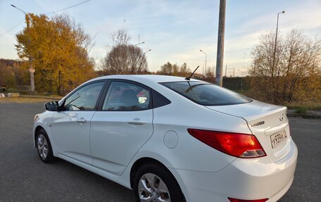 Hyundai Solaris II рестайлинг, 2014 год, 735 000 рублей, 3 фотография