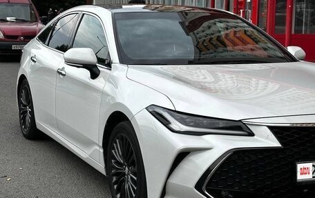 Toyota Avalon, 2022 год, 3 200 000 рублей, 5 фотография