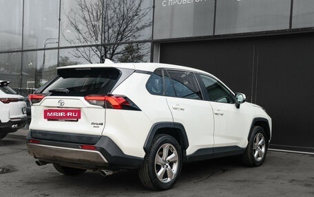 Toyota RAV4, 2020 год, 3 430 000 рублей, 4 фотография